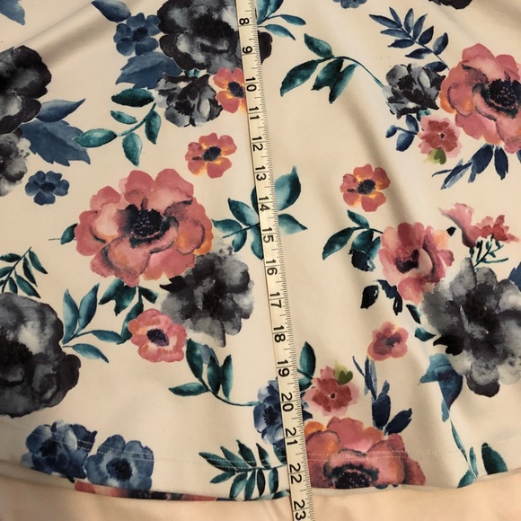 Torrid skirt - Picture 2 of 3